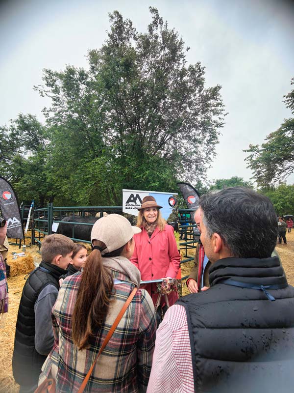 la visita de la Infanta Doña Elena a la Feria SICampo 2026 - Asociación de Raza Morucha